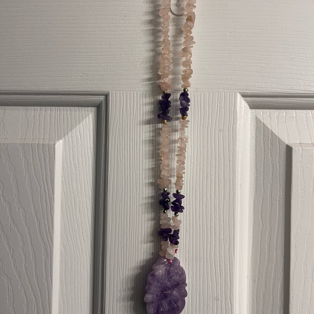 Vtg Chinese Carved Amethyst And Rose Quartz  Necklace Fancy Clasp